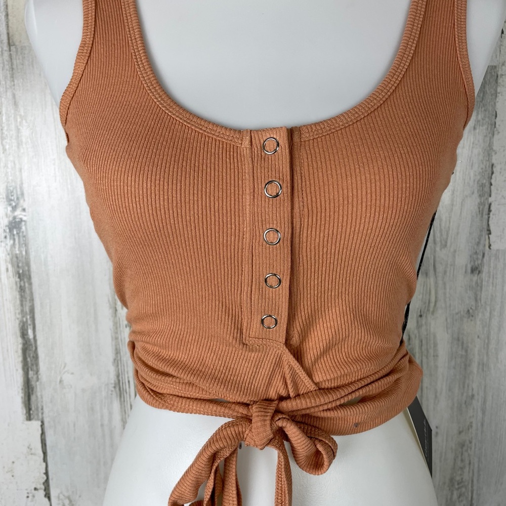 NWT ๐ PRIVACY PLEASE Orion Tank in Nude - Picture 4 of 8